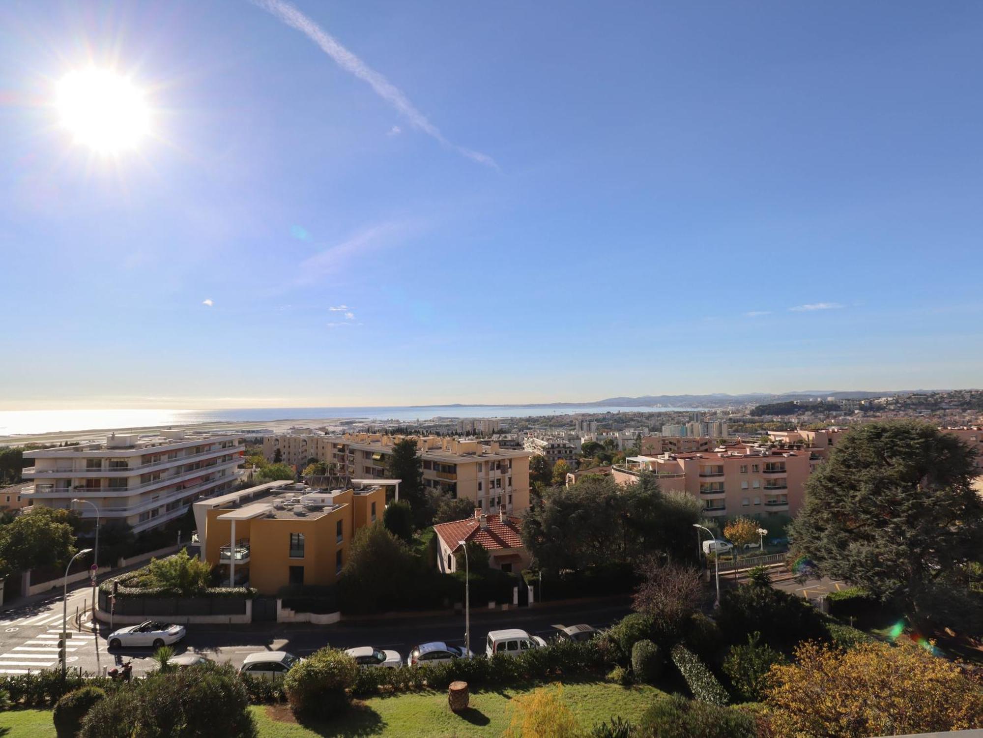 Grand 3 Pieces Avec Vue Mer Nice Buitenkant foto